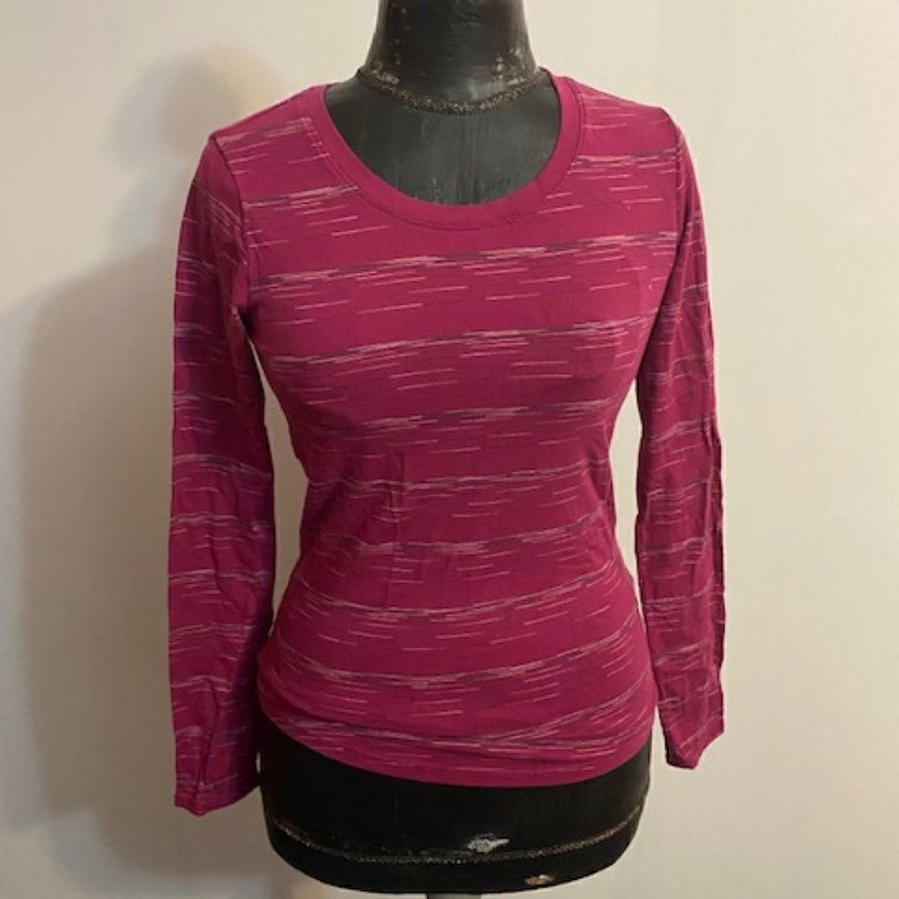 BCG long sleeves crew neck shirt, small